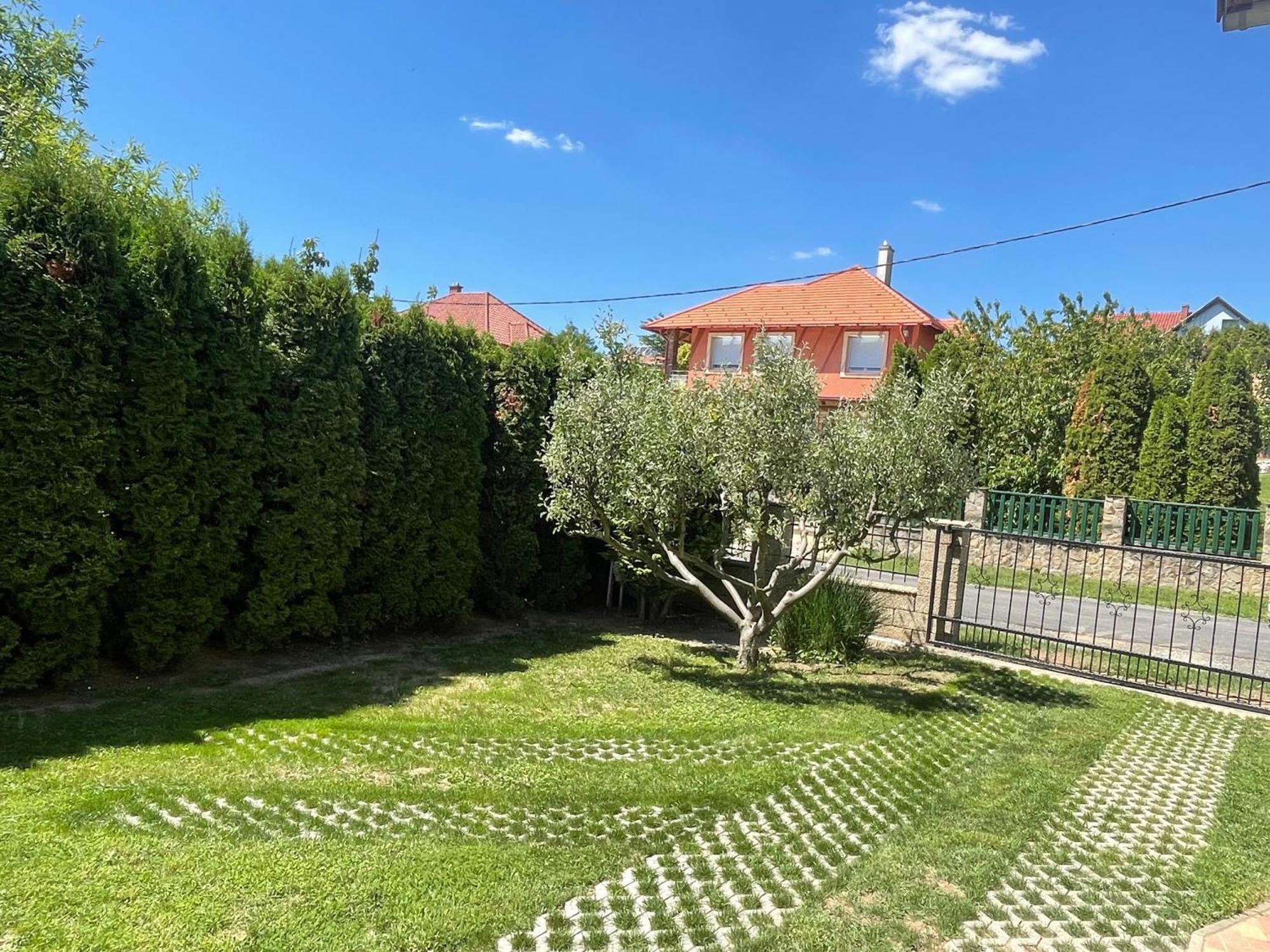 Jasmin Apartment House Vonyarcvashegy Εξωτερικό φωτογραφία